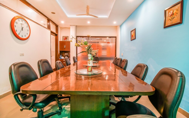Fabhotel Mulberry Retreat I