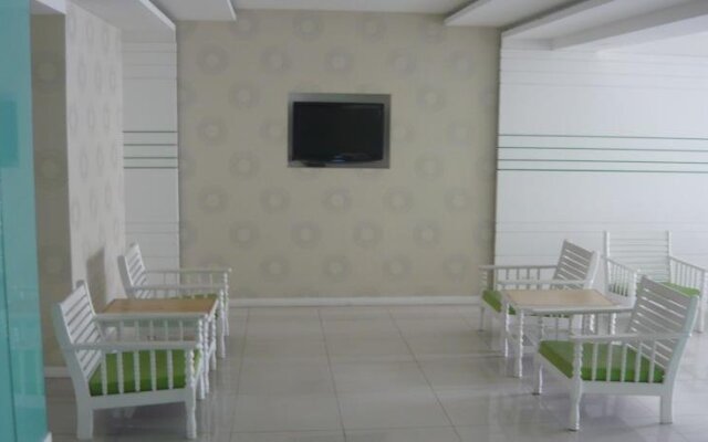 Morakot Twin Chumphon