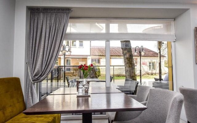 Muza Hotel
