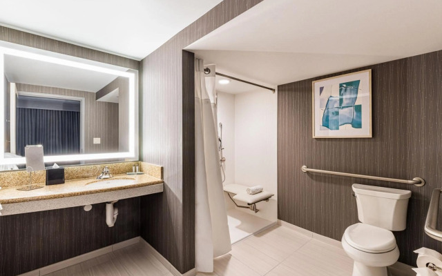 Courtyard by Marriott Boston Waltham