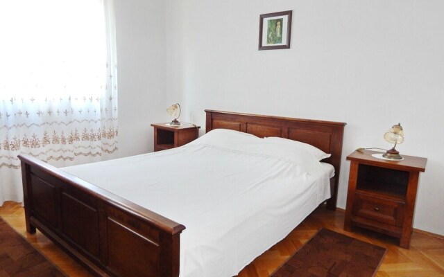 Luce - Family Friendly & Parking - A5