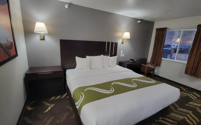 Quality Inn & Suites Salina National Forest Area