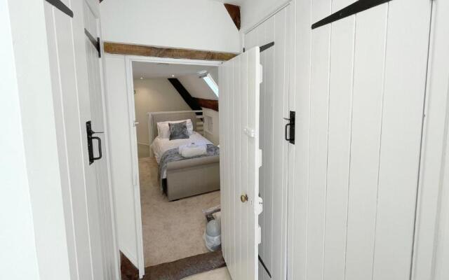 Humbug Cottage