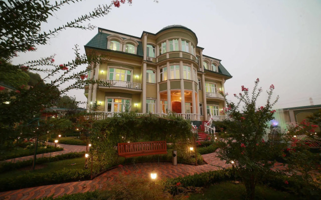Lotte Palace Dushanbe