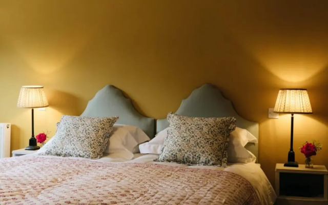 The Newington Place - Spacious 5bdr House With Garden Parking