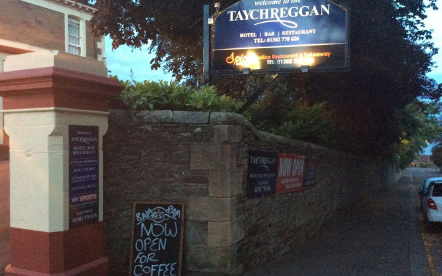 Taychreggan Hotel
