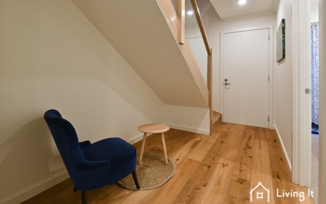 Tomkins Townhouse
