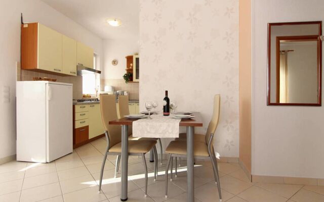 Apartments Pera