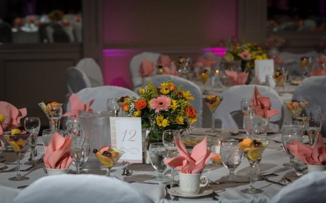 Holiday Inn Philadelphia South - Swedesboro by IHG