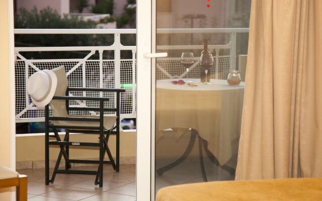 Blue Sky Hotel