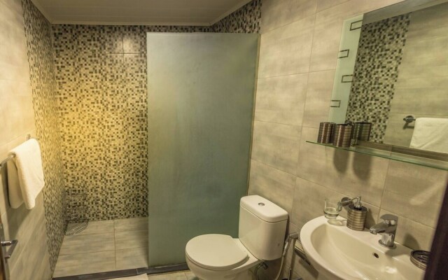 Luxury 1br-2br Apt-panoramic View Terrace 24-7 Pwr