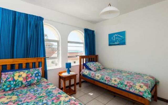 La Mustique 23