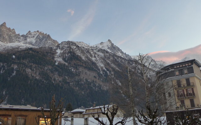 Snow Spa Chalets Chamonix Mont Blanc