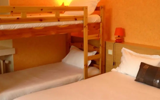 Hotel Restaurant LAuré du Lac