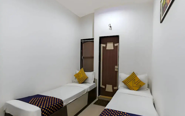 Hotel Atithi - Opposite Shreeji Hospital