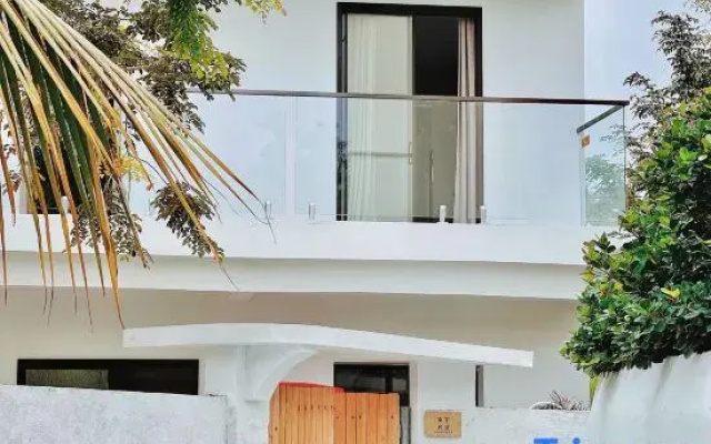 Sangxia Homestay (Sanya West Island Branch)