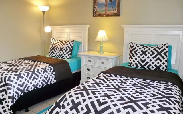 Peaceful Condo With Pool and Steps to Beach