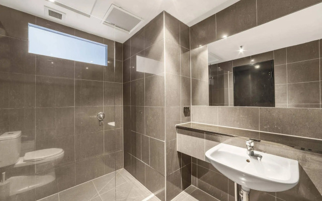 Summer House Backpackers Melbourne