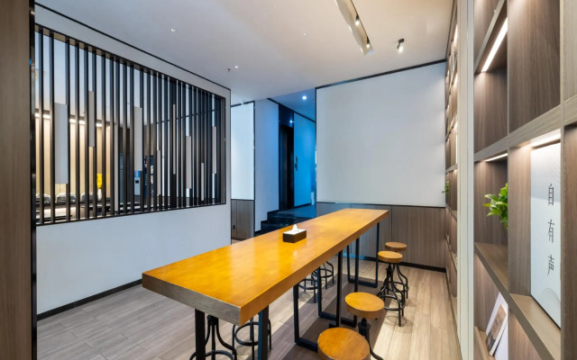 Hanting Express Beijing Xizhimen New