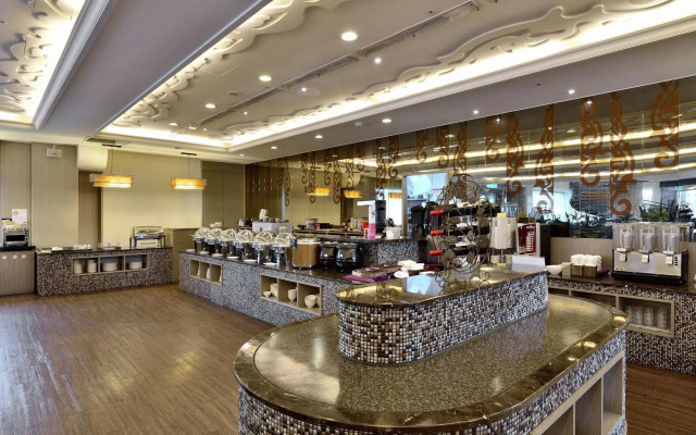 Taichung Shinkansen Grand Hotel