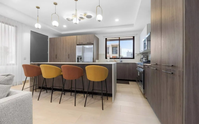 Stylish 3BR Villa by Vistacana Rentals