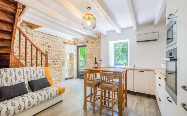 Tranquil Holiday Home in Soturac With Pool