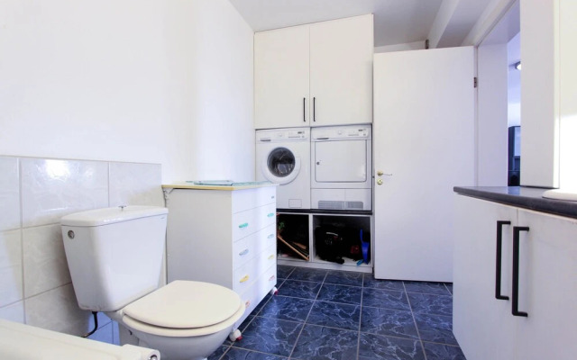Apartment R23