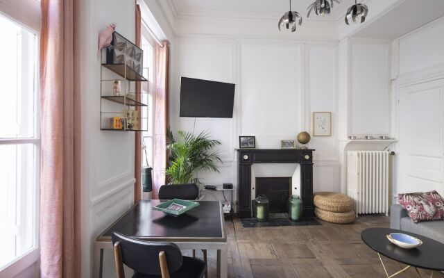Hanoï - Joli Appartement en Plein Centre