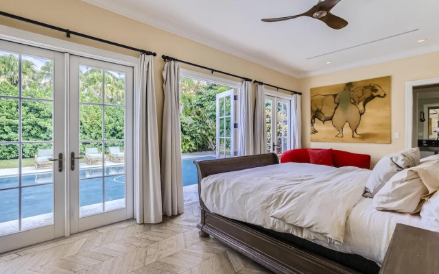 Toad Hall, 5br, 6 ba