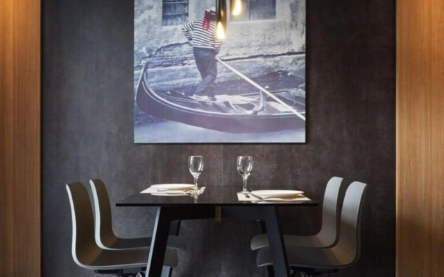 One Residence Hotel & Apartment