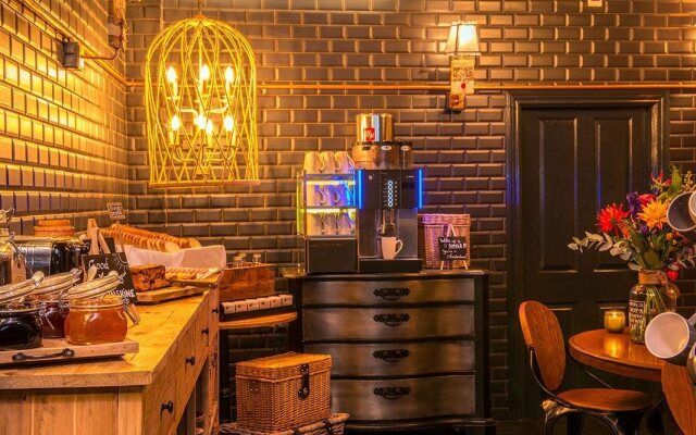 Max Brown Hotel Canal District, part of Sircle Collection