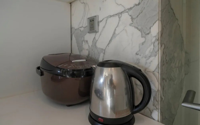 Tyms 2BR 1BA Apt Xujiahui Metro