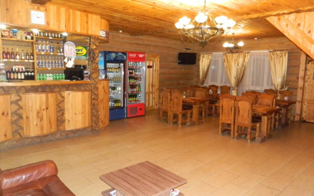 Старый Дворик