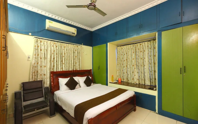 OYO 8033 Premam Service Apartment