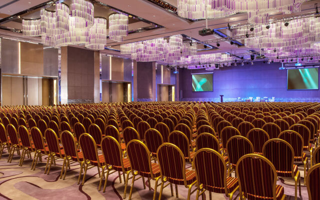 Renaissance Huizhou Hotel
