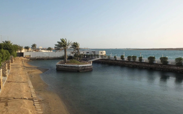 La Fontaine Al Ahmadi Plaza Resort