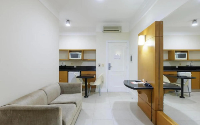 Le Village Flats e Hotel