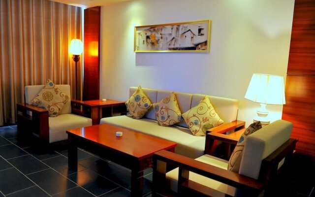 Yanan Rootlots Hotel