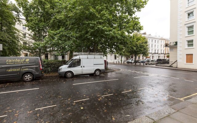 The Saint Stephen s Gardens Mansion VII