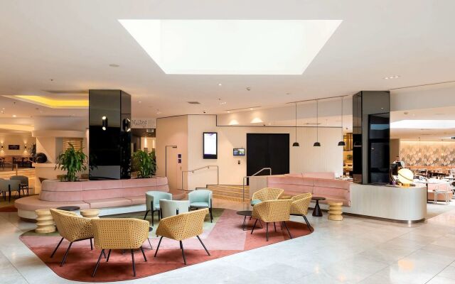 Novotel Sydney International Airport Hotel