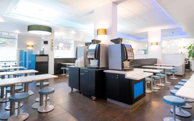 Отель ibis budget Paris Porte de Montmartre