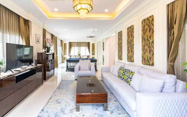 66 Luxury Pool Villa Pattaya no.66