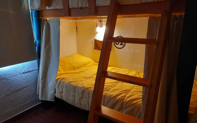 Hostel 64Bigua B&B
