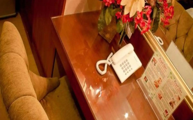 Royal Garden Hotel