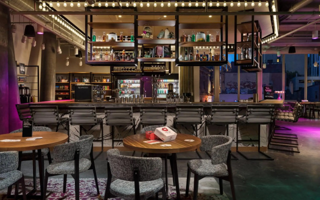 Moxy Boston Downtown