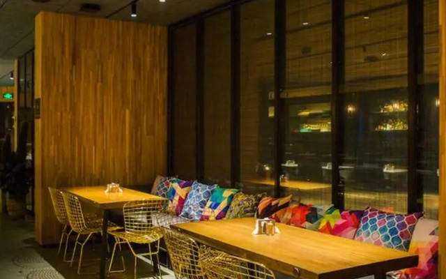 Atour Hotel Hangzhou Canal