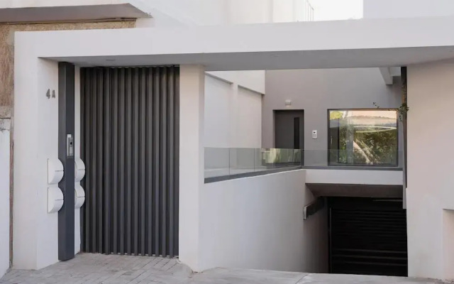 Glyfada Experience Residence