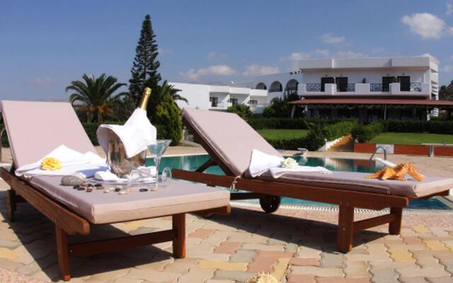 Hotel Matheo Villas & Suites