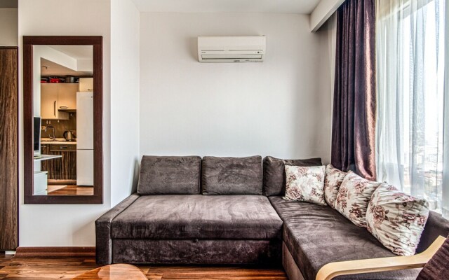 Modern Apartment Close to Malls in Eyupsultan