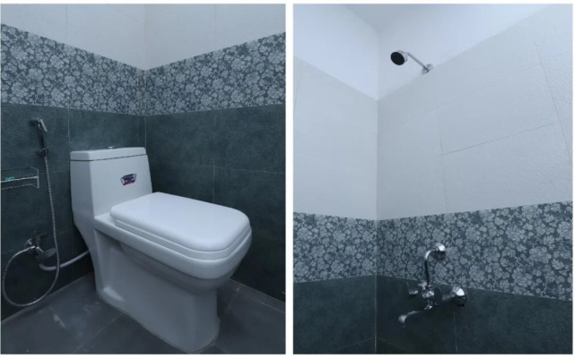 OYO 29871 Noida Dreamz 2